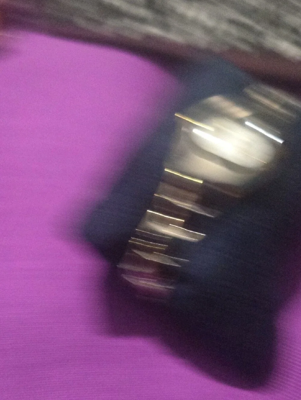 Gucci Silver-Tone Bracelet Watch with White Dial and Gold Accents